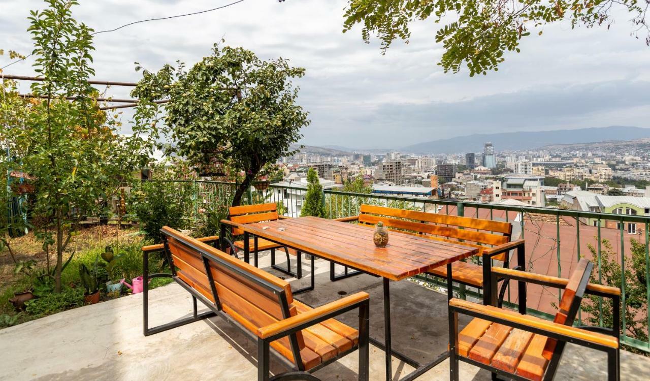 Panorama Stairway Hotell Tbilisi Exteriör bild